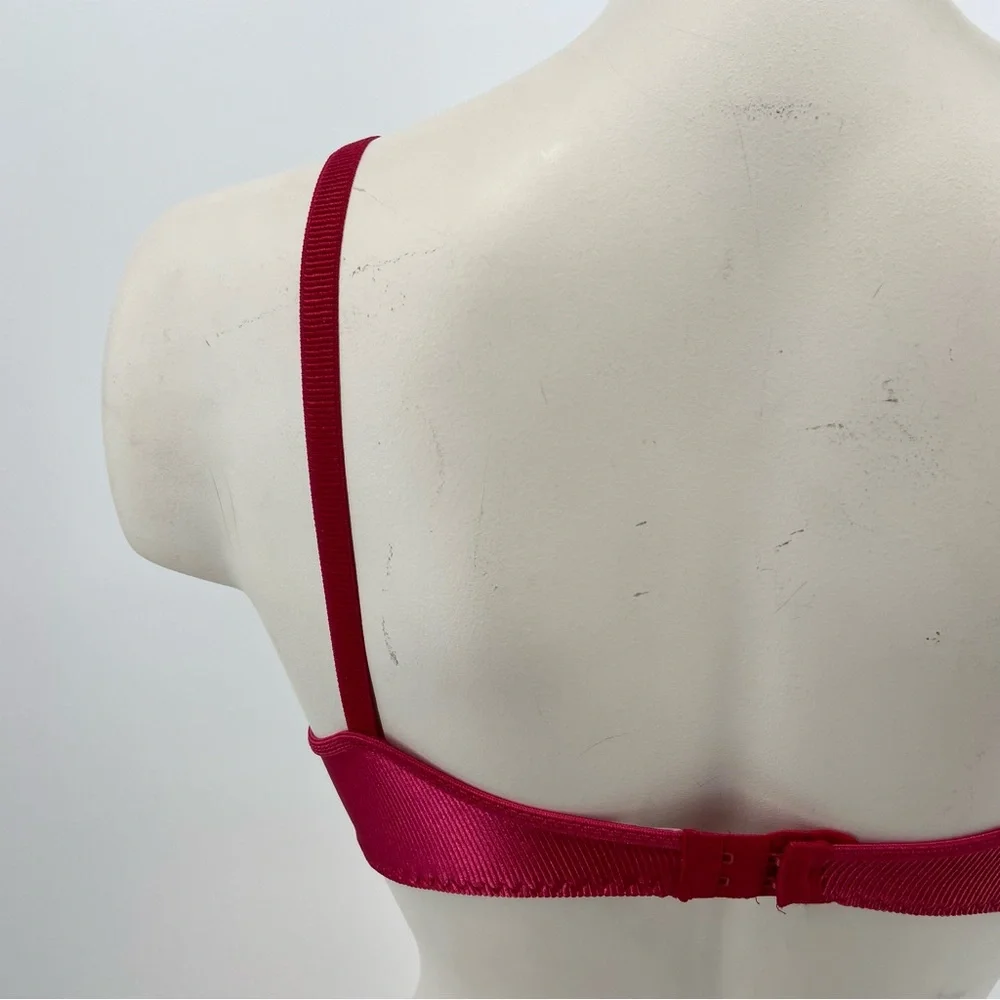 VTG Warner’s Body Beware Bra Red Ribbed Nylon Unlined Undewire Size 36B